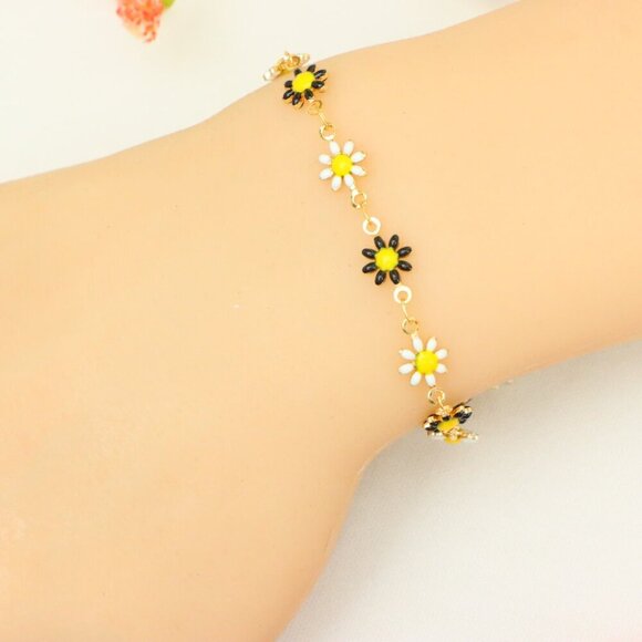 "New Beautiful Design Bracelet for Women/Girls, Gift, B983 - Picture 2 of 6